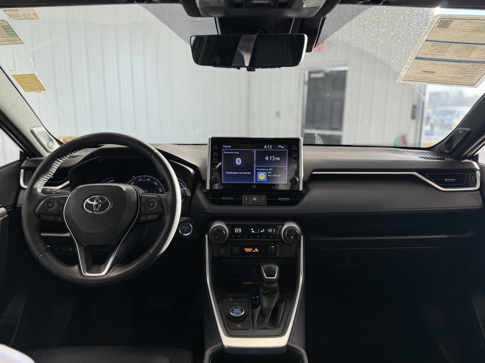 Used 2022 Toyota RAV4 XSE image 12