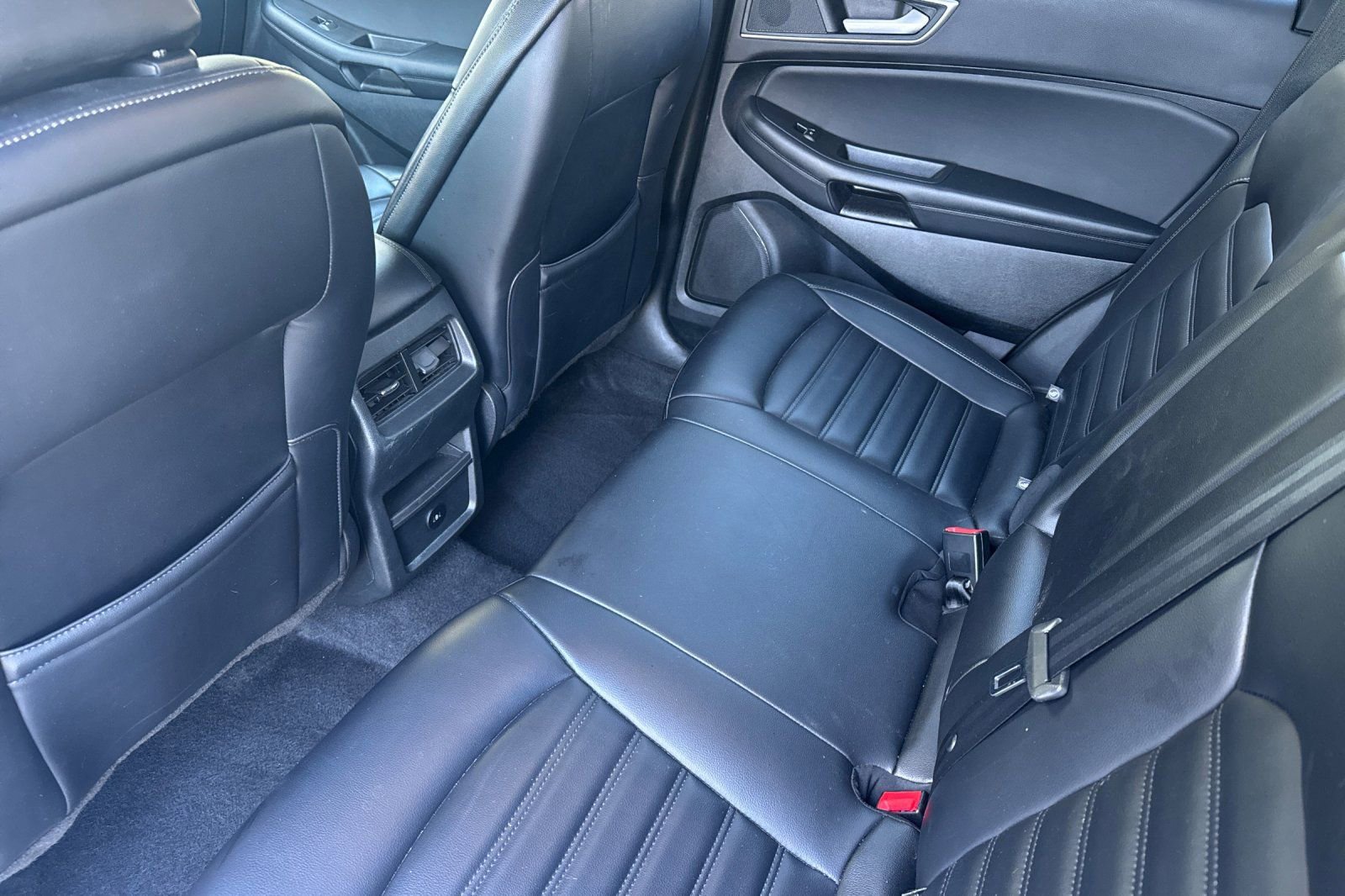 Certified 2024 Ford Edge SEL image 13