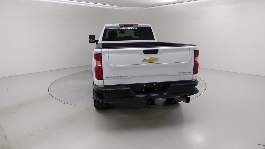 Used 2025 Chevrolet Silverado 2500 Custom w/ Custom Value Package AWD/4WD image 15