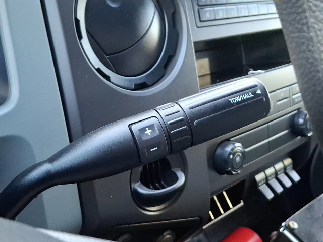 Certified 2022 Ford F750 2WD Regular Cab Super Duty image 16