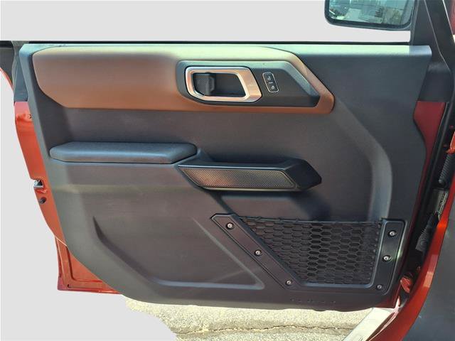 Certified 2024 Ford Bronco Outer Banks AWD/4WD image 16