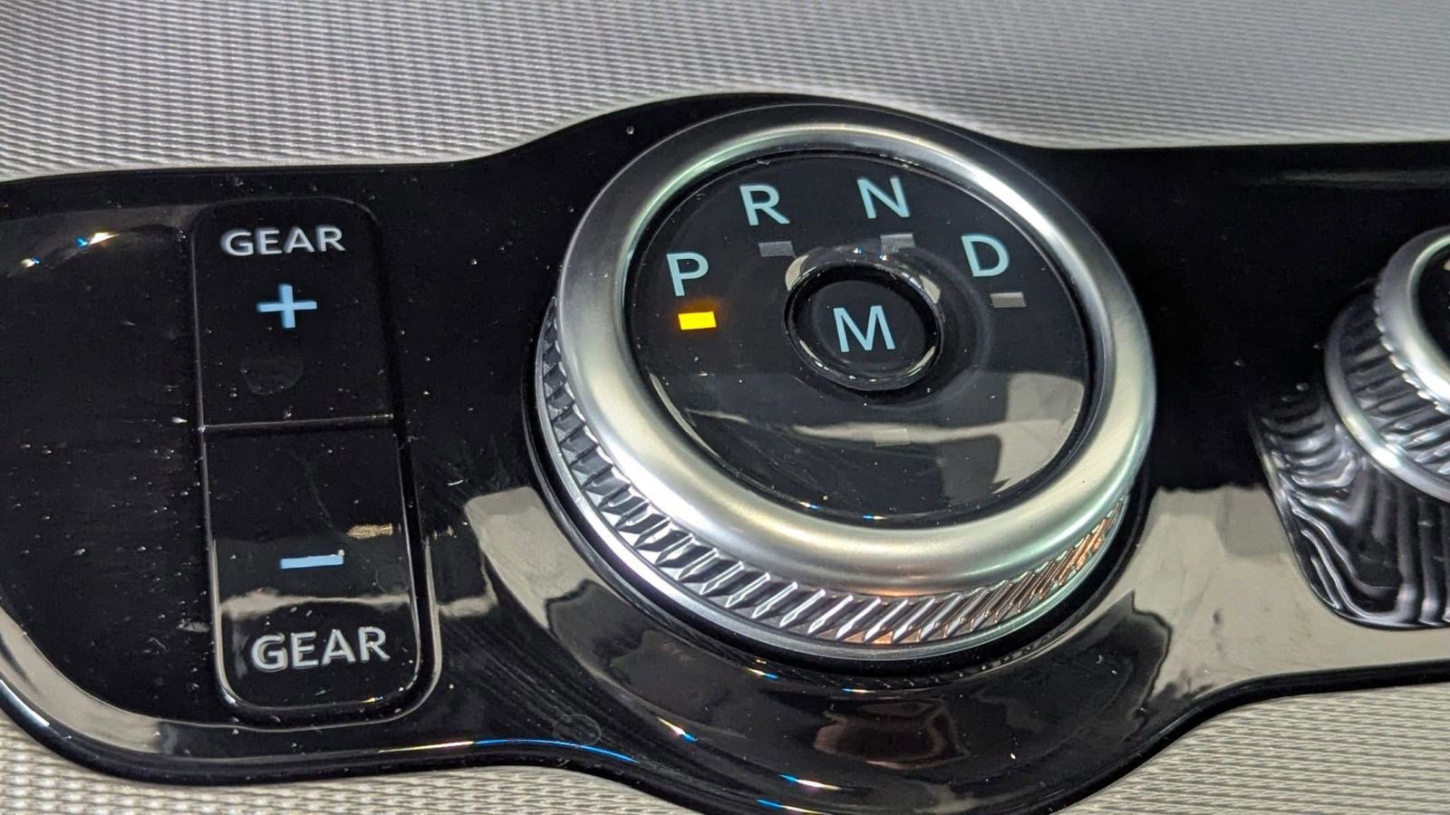 Certified 2025 Ford Expedition Active image 16