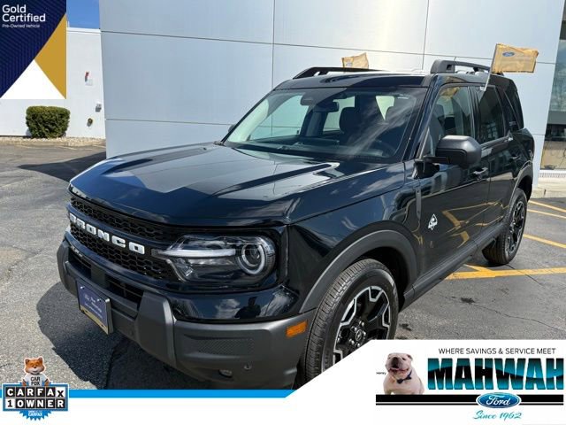 Certified 2025 Ford Bronco Sport Outer Banks w/ Outer Banks Tech Package+ AWD/4WD image 1