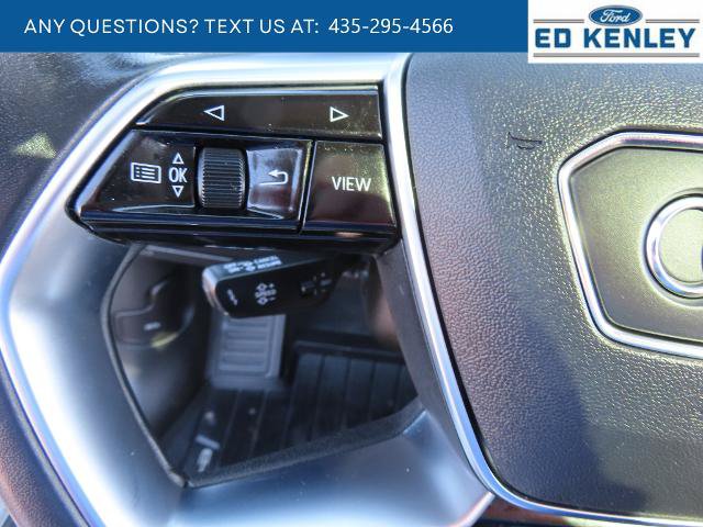 Used 2022 Audi e-tron Premium AWD/4WD image 17