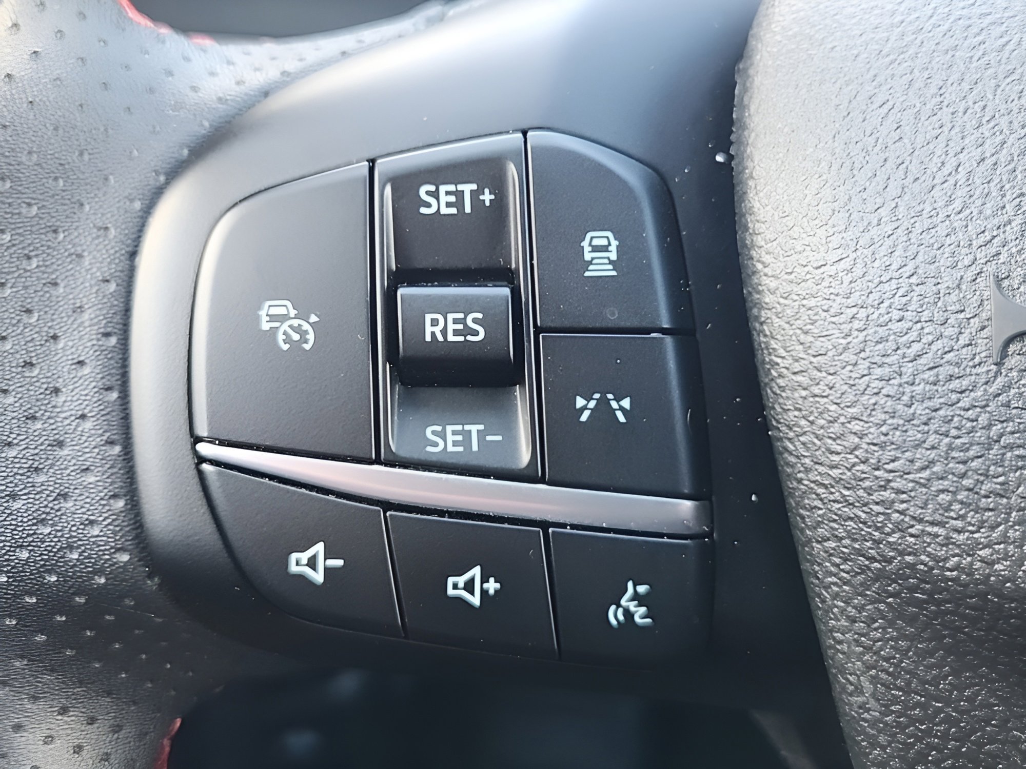 Certified 2023 Ford Escape ST-Line Select w/ Tech Pack #1 image 19