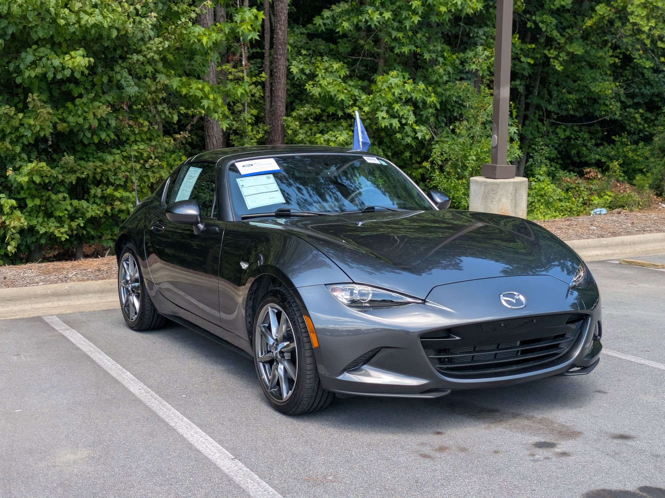 Used 2023 MAZDA MX-5 Miata Grand Touring RWD image 2