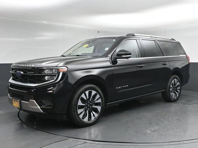 Certified 2025 Ford Expedition Max Platinum w/ Driver's Package AWD/4WD image 3