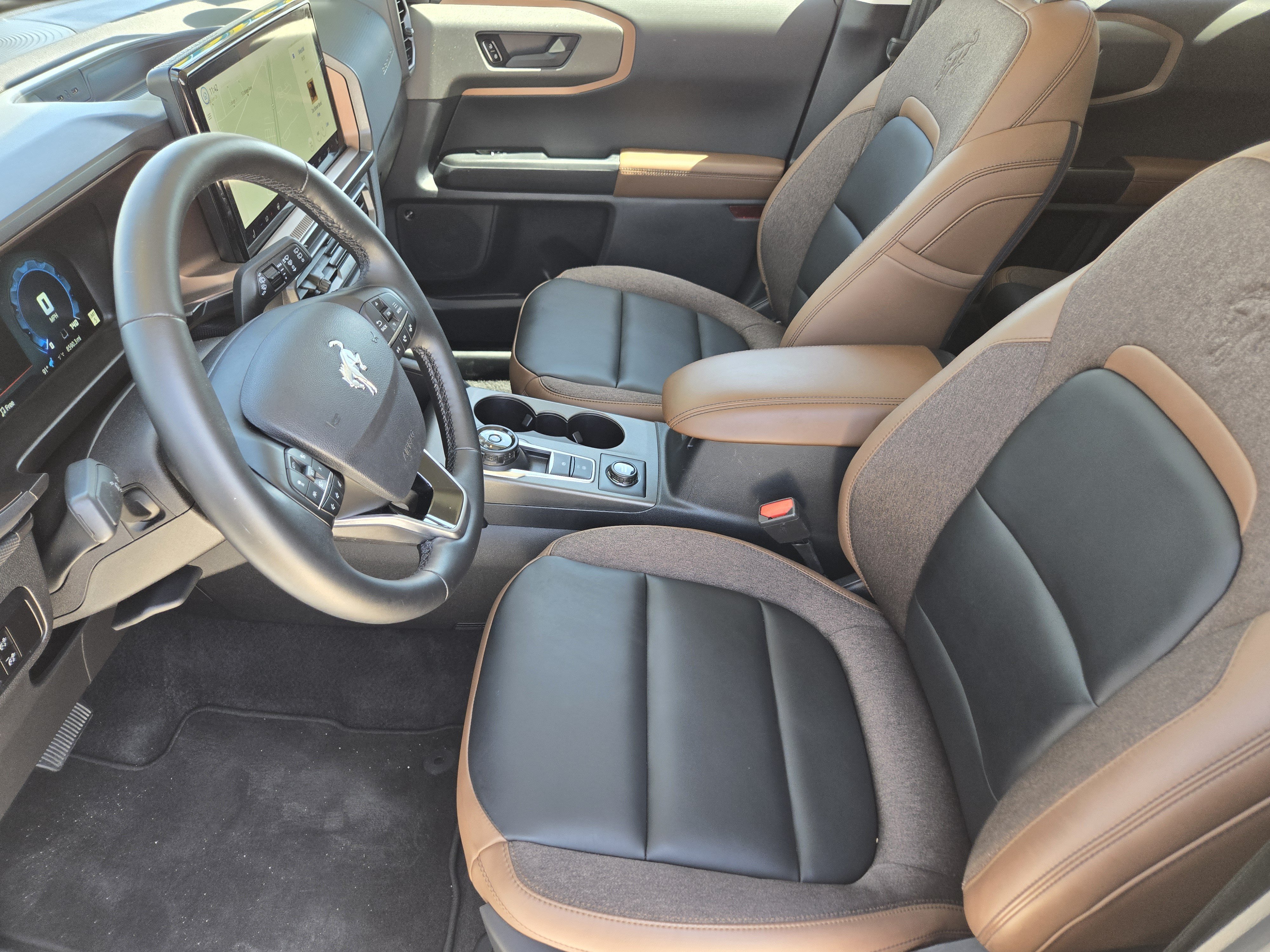 Certified 2025 Ford Bronco Sport Outer Banks w/ Outer Banks Tech Package+ AWD/4WD image 13
