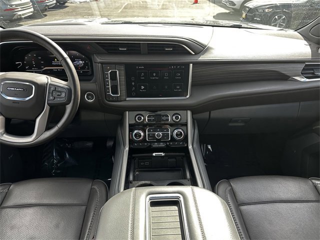 Used 2023 GMC Yukon Denali image 16