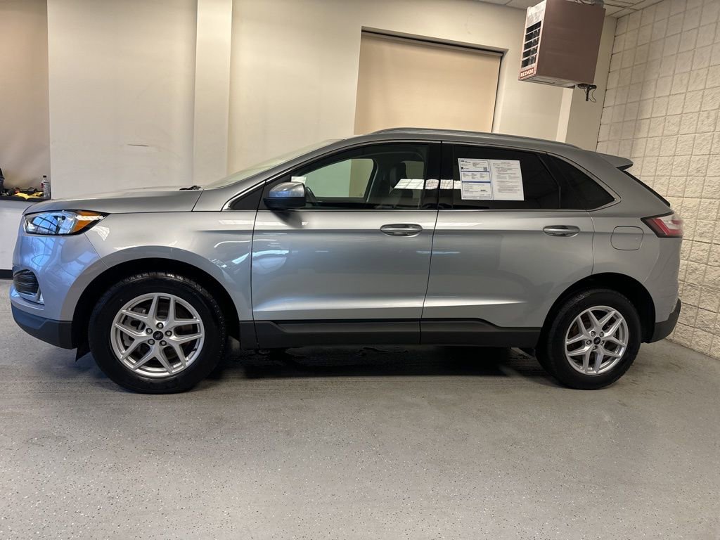 Certified 2024 Ford Edge SEL w/ Convenience Package AWD/4WD image 39