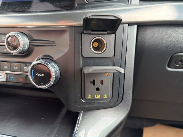 Certified 2023 Ford F150 Lariat w/ Equipment Group 502A High image 38