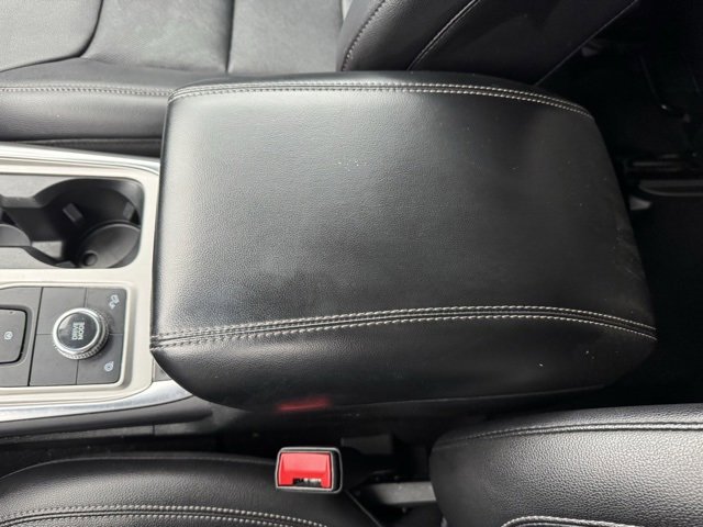 Certified 2023 Ford Explorer Limited w/ Equipment Group 301A image 19