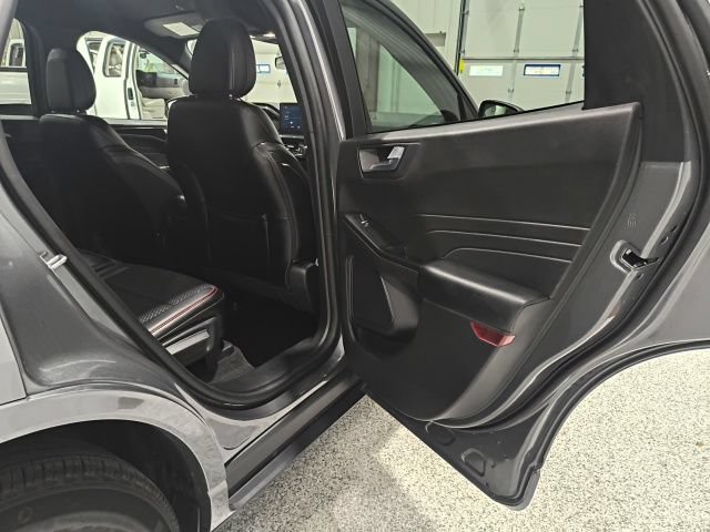 Certified 2024 Ford Escape ST-Line w/ Tech Pack #1 AWD/4WD image 22
