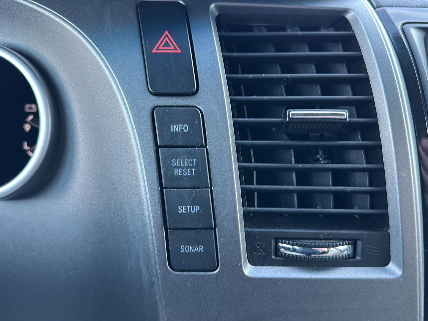 Used 2017 Toyota Sequoia Limited image 15