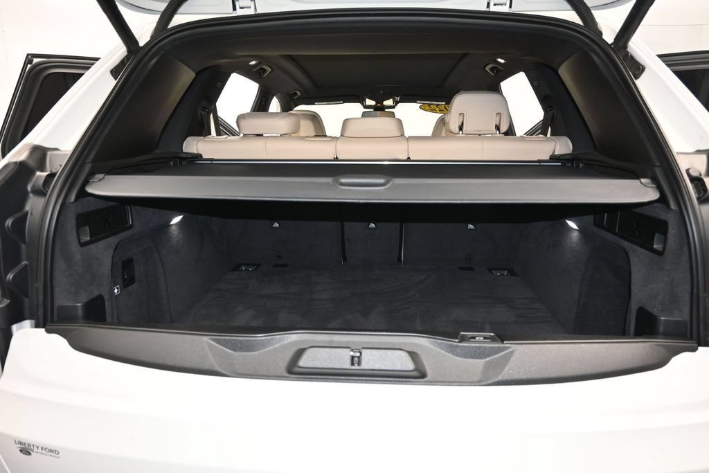 Used 2022 BMW X5 sDrive40i RWD image 11