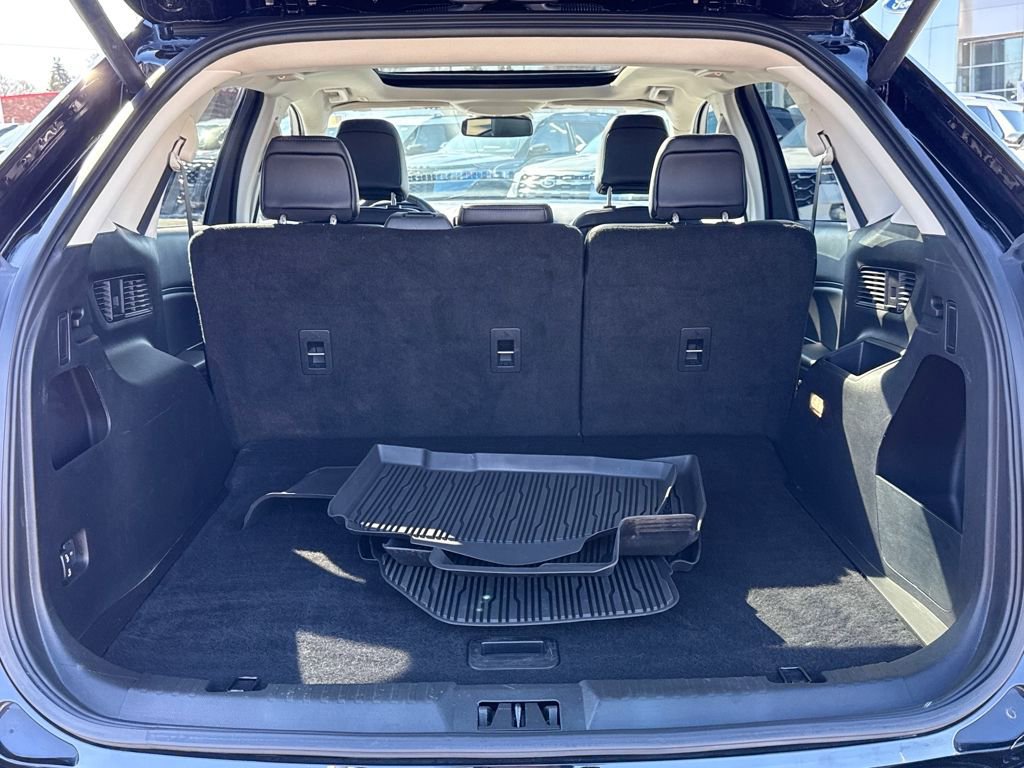 Certified 2024 Ford Edge SEL w/ Convenience Package image 8