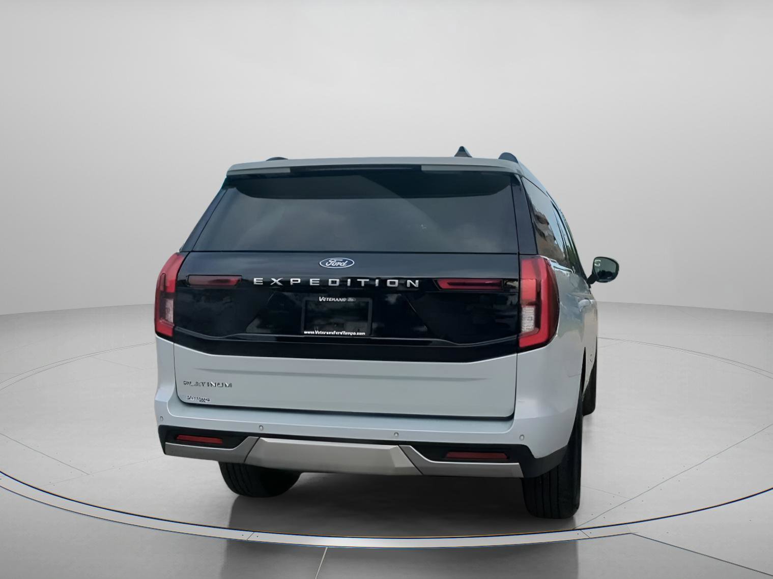 Certified 2025 Ford Expedition Platinum AWD/4WD image 25