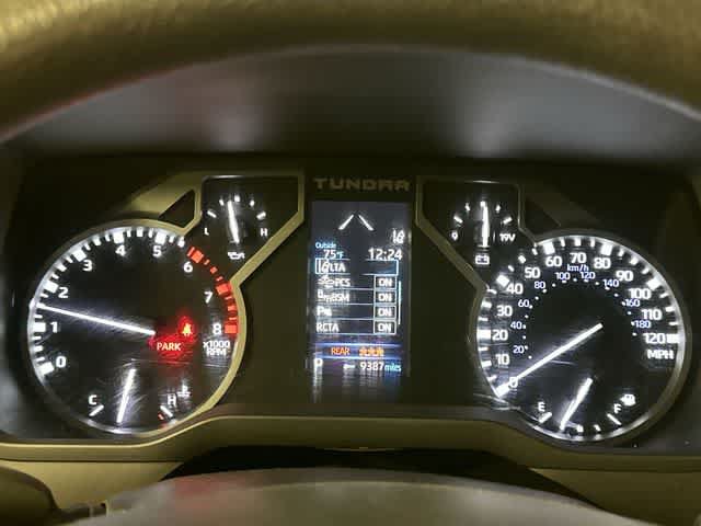 Used 2022 Toyota Tundra SR5 w/ SR5 Convenience Package AWD/4WD image 6