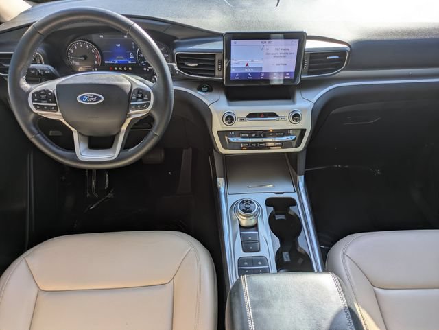 Certified 2020 Ford Explorer XLT w/ Equipment Group 202A RWD image 15