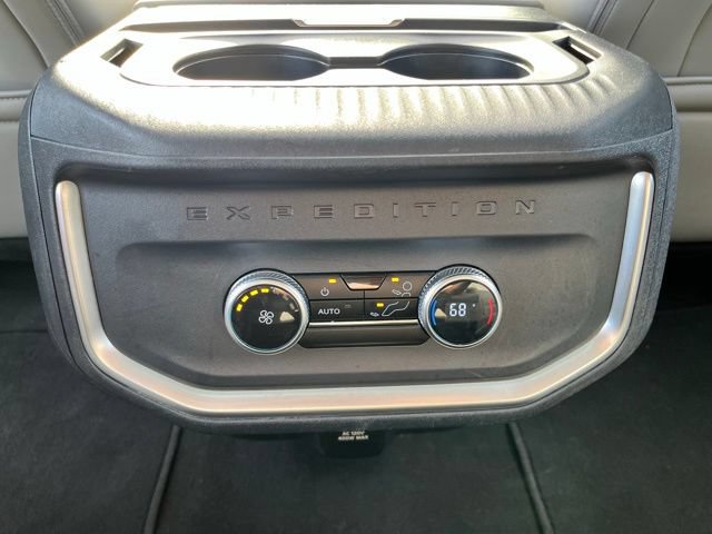 Certified 2025 Ford Expedition Active AWD/4WD image 23