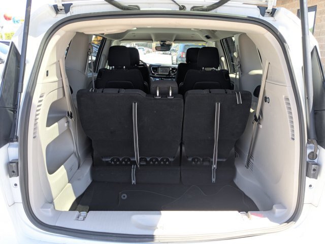 Used 2023 Chrysler Voyager LX FWD image 29