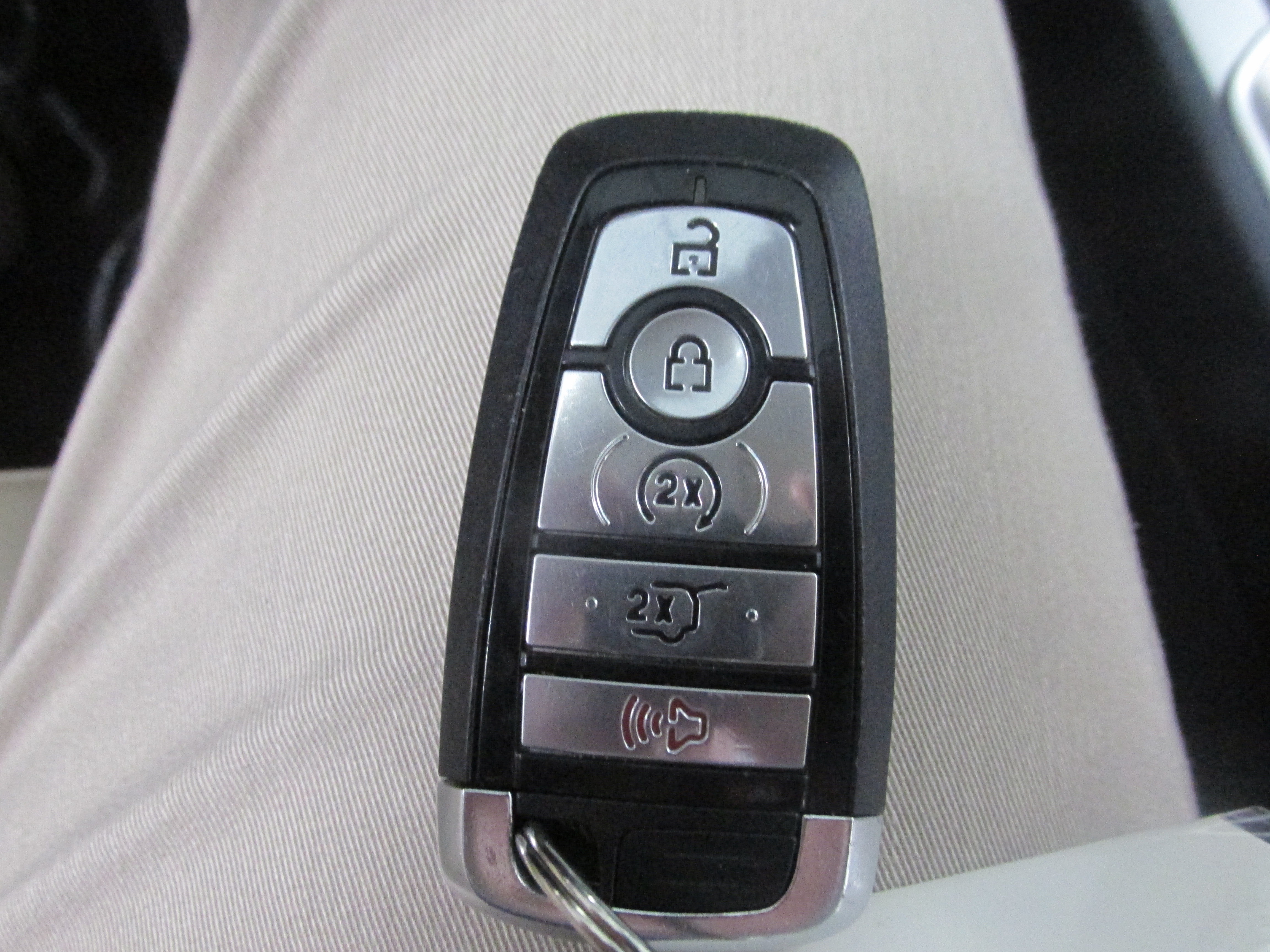 Certified 2023 Ford Edge SEL w/ Convenience Package AWD/4WD image 42