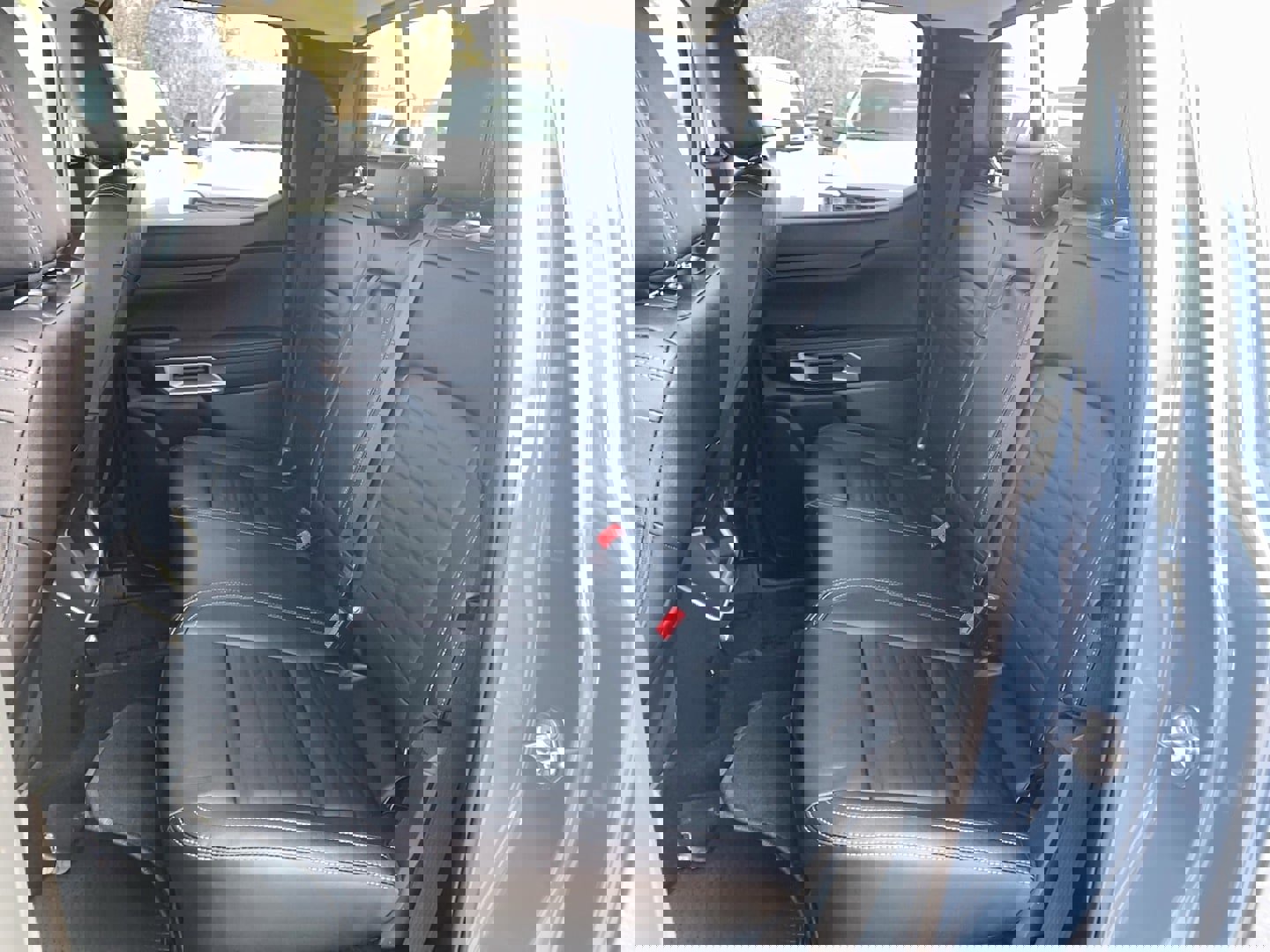 Certified 2024 Ford Ranger Lariat w/ FX4 Off-Road Package image 10