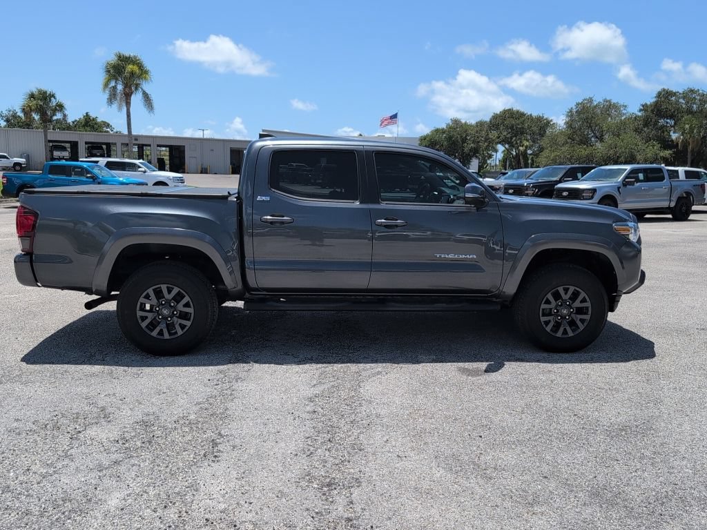 Used 2023 Toyota Tacoma SR5 AWD/4WD image 2