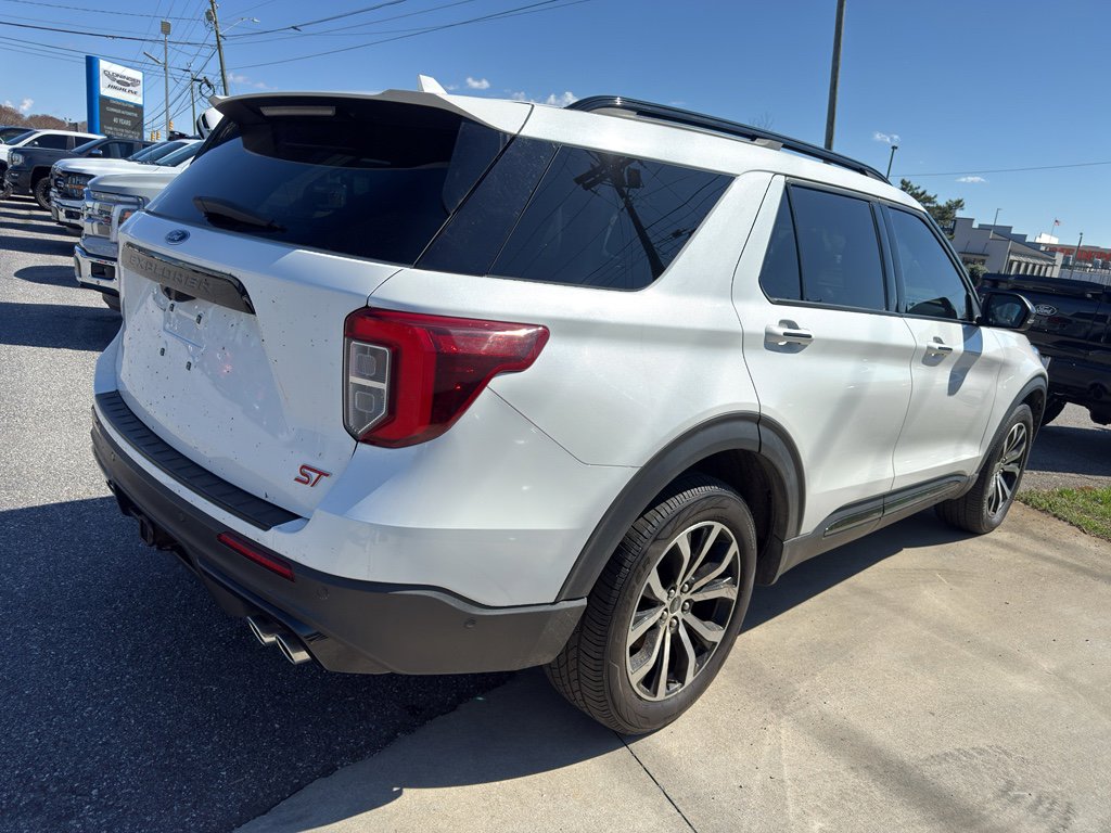 Certified 2020 Ford Explorer ST w/ Premium Technology Package image 8