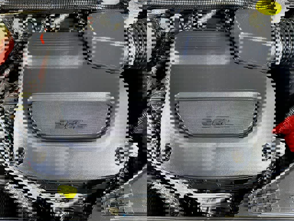 Used 2022 Chrysler Pacifica Touring-L image 12