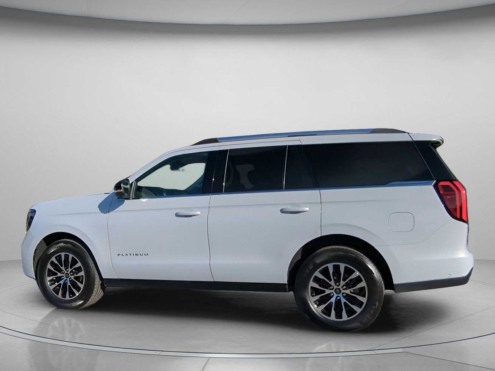 Certified 2025 Ford Expedition Platinum image 10