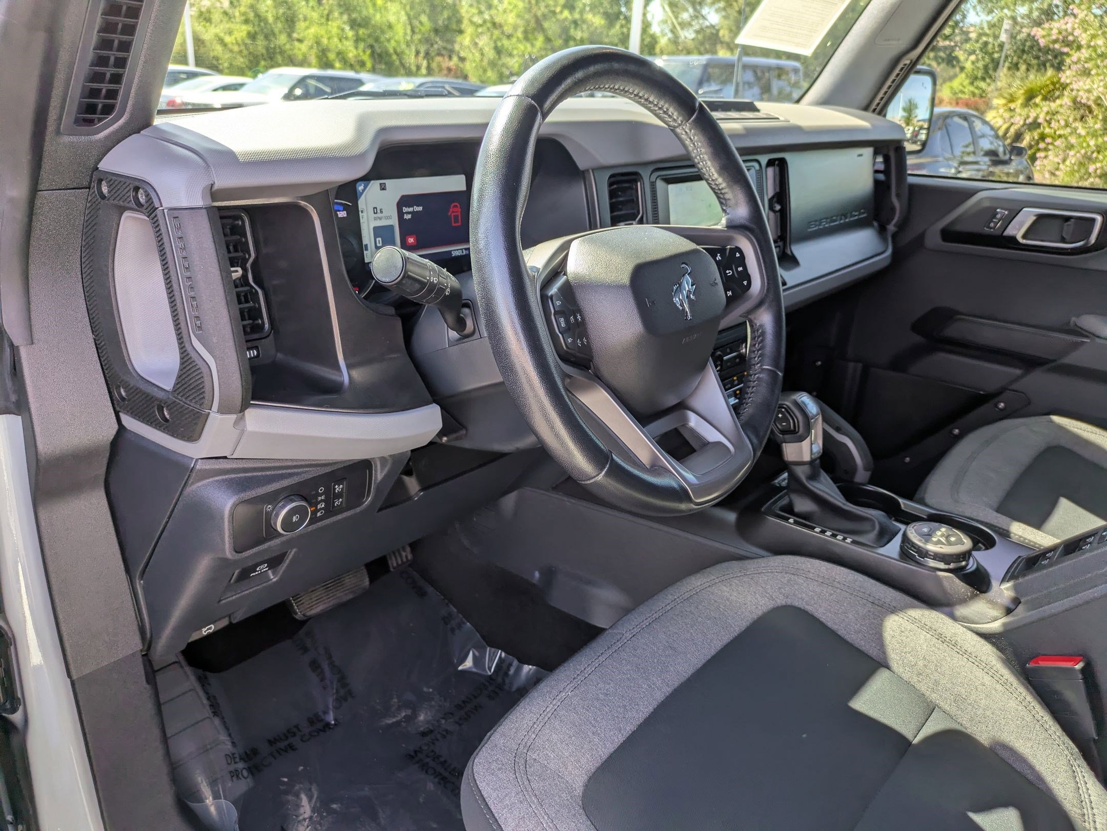 Certified 2022 Ford Bronco Big Bend w/ Sasquatch Package AWD/4WD image 15