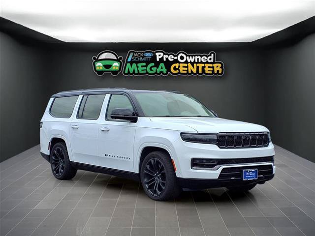Used 2024 Jeep Grand Wagoneer L Series II w/ Quick Order Packagew 28T AWD/4WD image 30