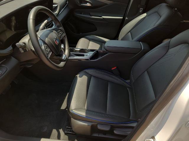 Used 2024 Buick Envista Sport Touring w/ Convenience II Package FWD image 22