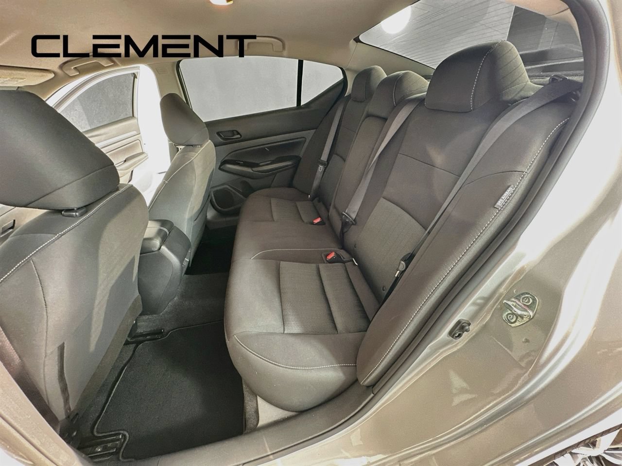 Used 2023 Nissan Altima 2.5 SV FWD image 30