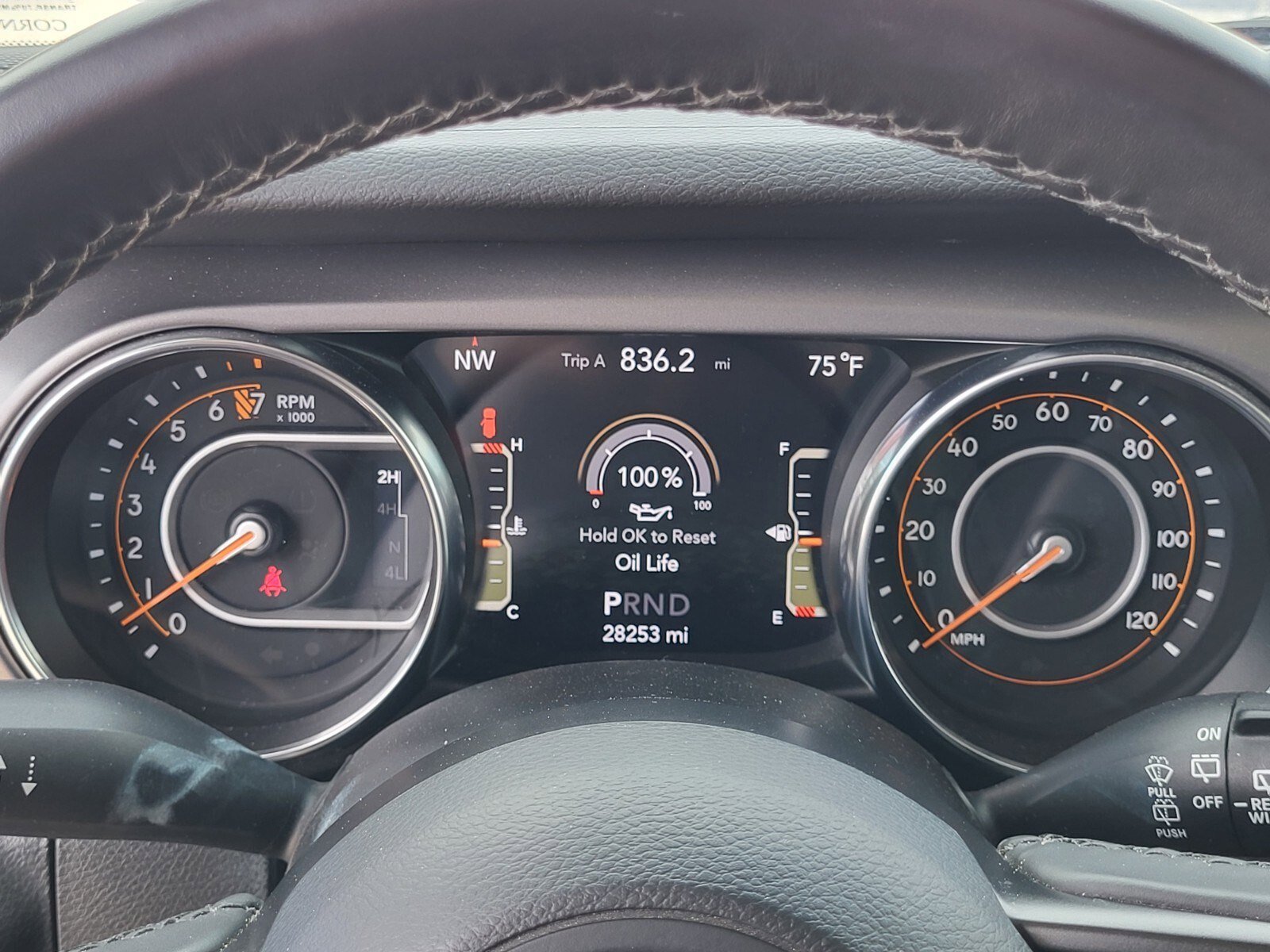 Used 2022 Jeep Wrangler Unlimited Sport image 29