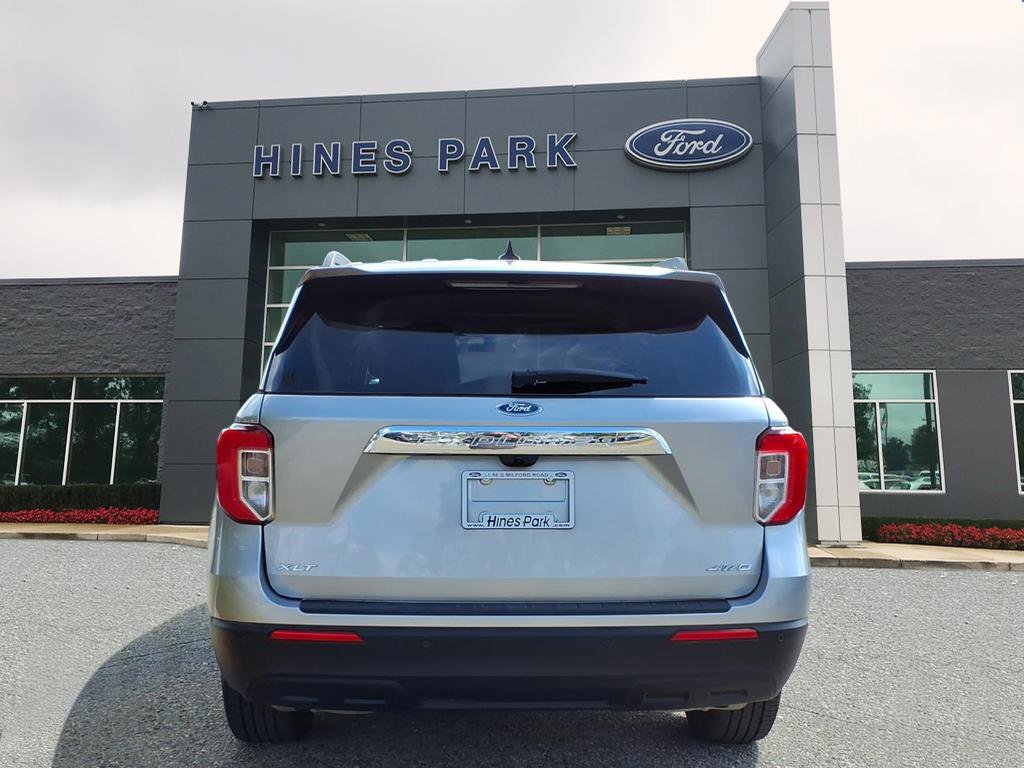 Certified 2023 Ford Explorer XLT image 4