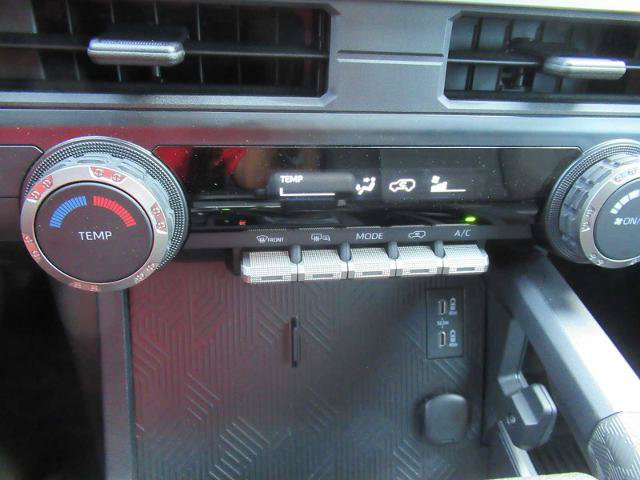 Used 2026 Toyota 4Runner SR5 AWD/4WD image 27