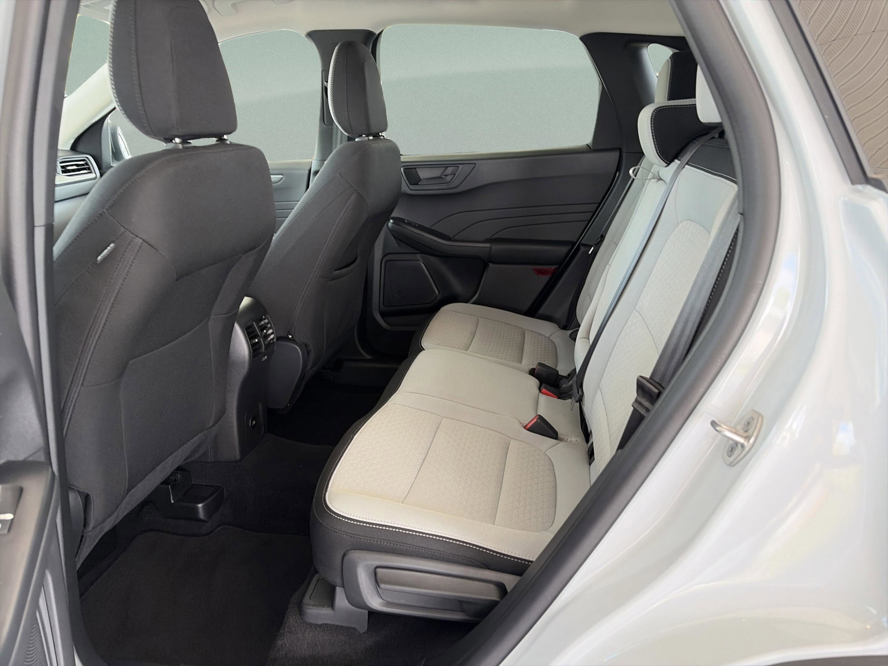 Certified 2025 Ford Escape Active w/ Tech Pack #1 image 16