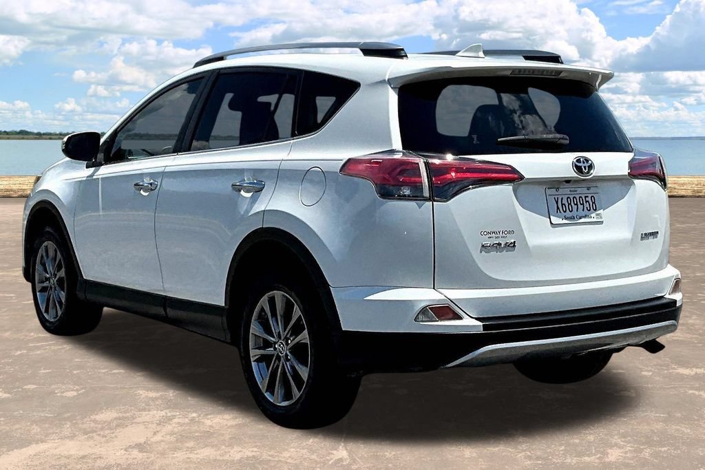 Used 2018 Toyota RAV4 Limited FWD image 5