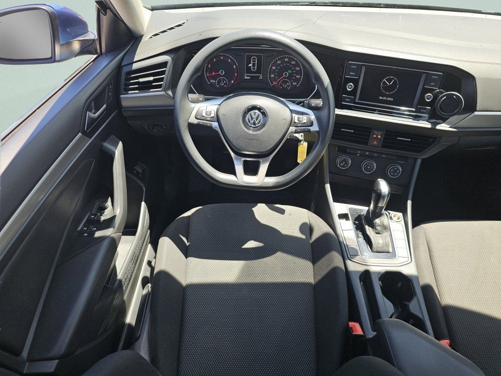 Used 2020 Volkswagen Jetta S w/ Driver Assistance Package FWD image 4