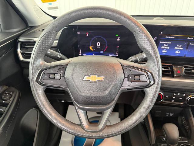 Used 2025 Chevrolet TrailBlazer LT FWD image 13