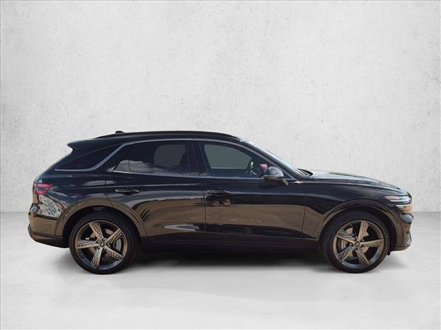 Used 2024 Genesis GV70 2.5T w/ Sport Prestige Package AWD/4WD image 4
