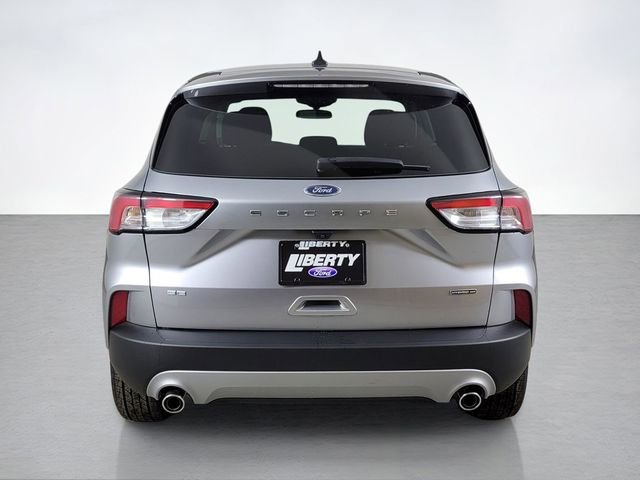 Certified 2021 Ford Escape SE image 4