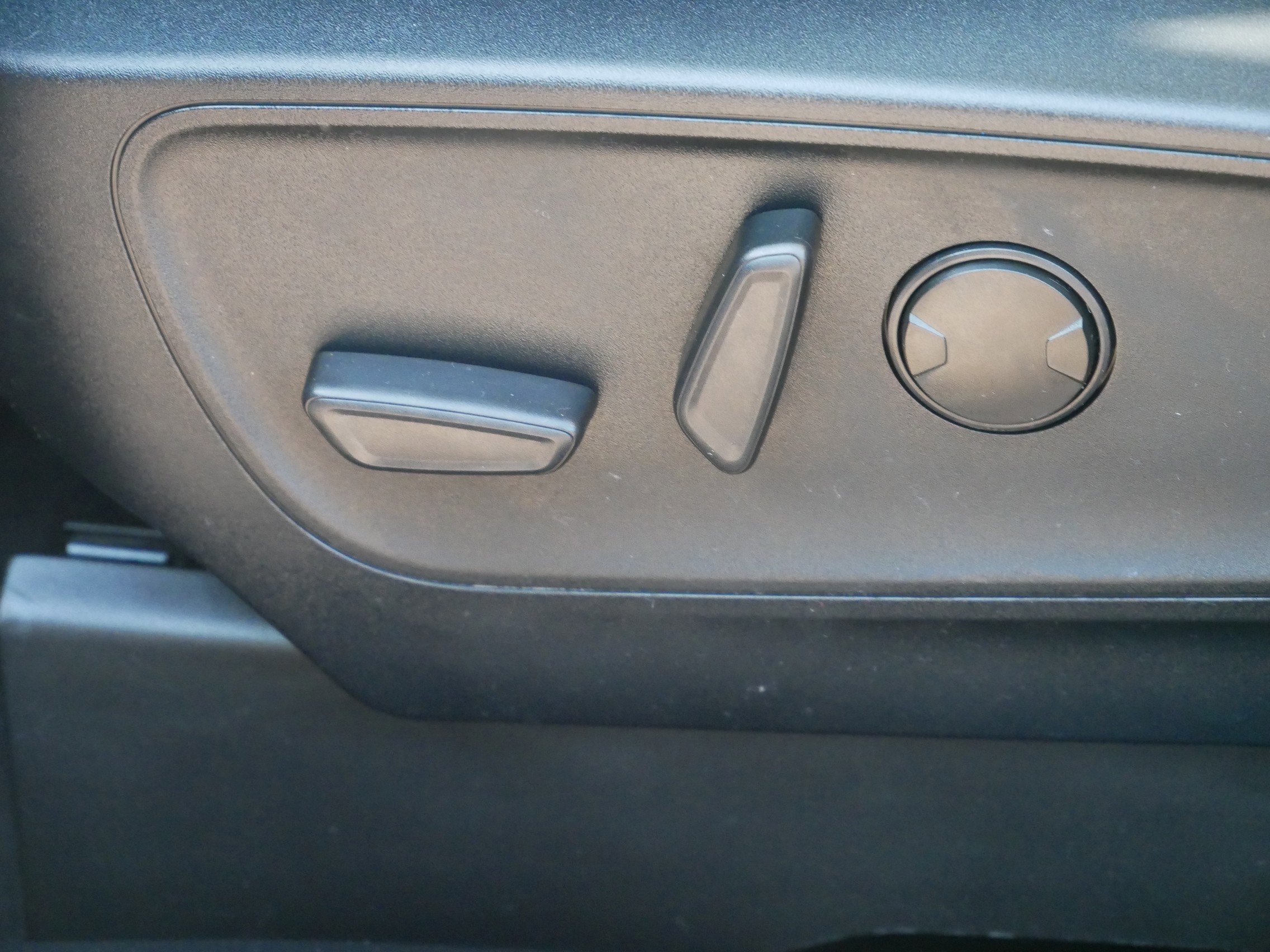 Certified 2022 Ford Escape SE w/ Convenience Package image 12