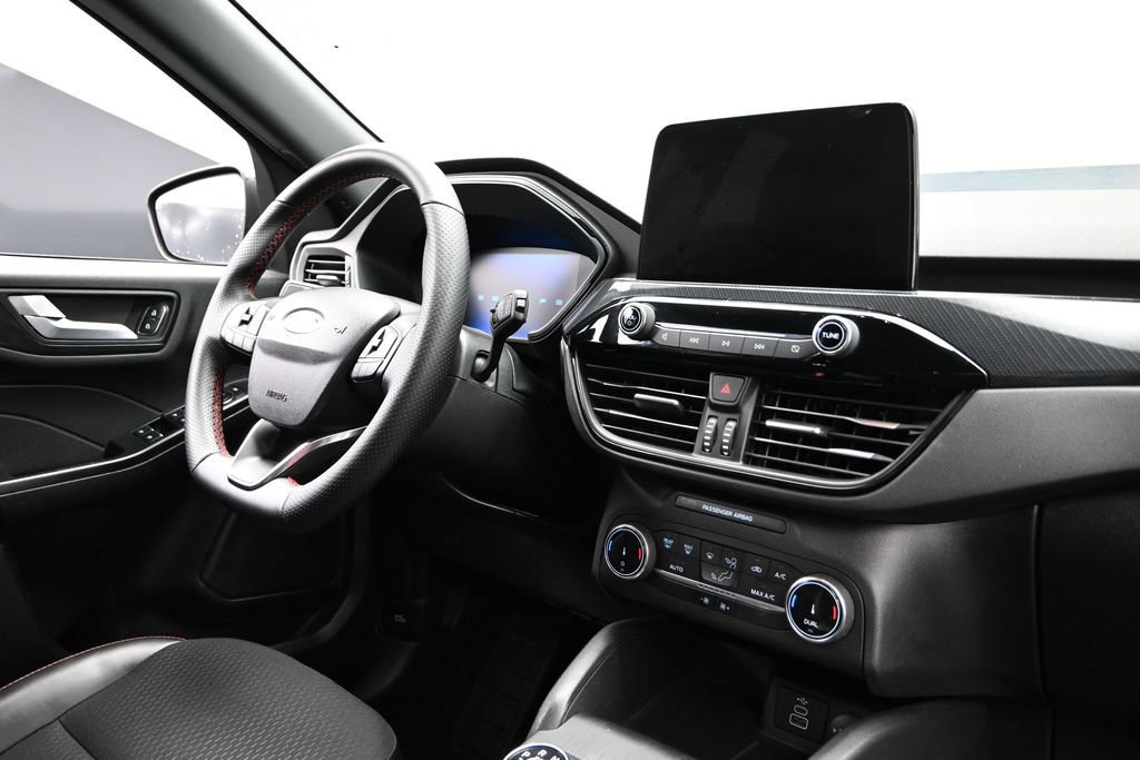 Certified 2025 Ford Escape ST-Line FWD image 11