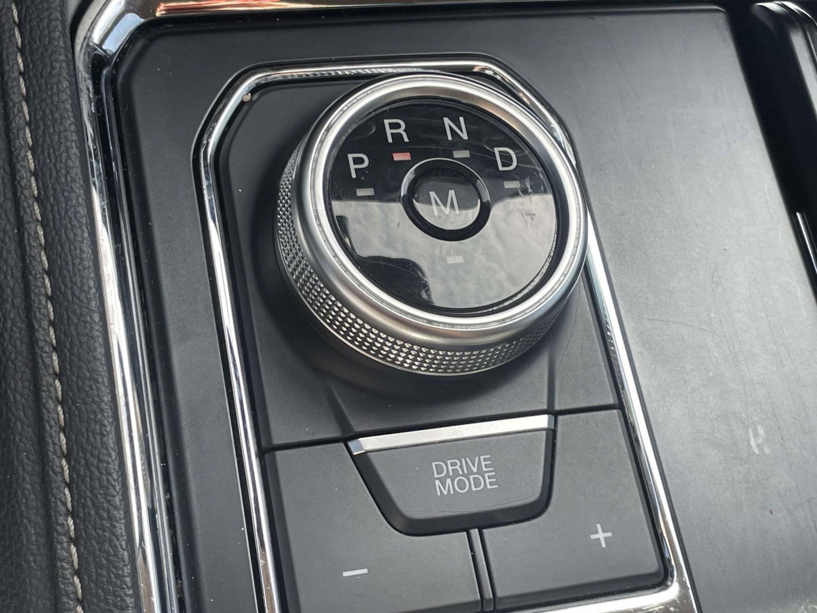 Certified 2023 Ford Expedition Max XLT image 18