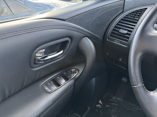 Used 2021 Nissan Armada SV w/ SV Appearance Package image 42