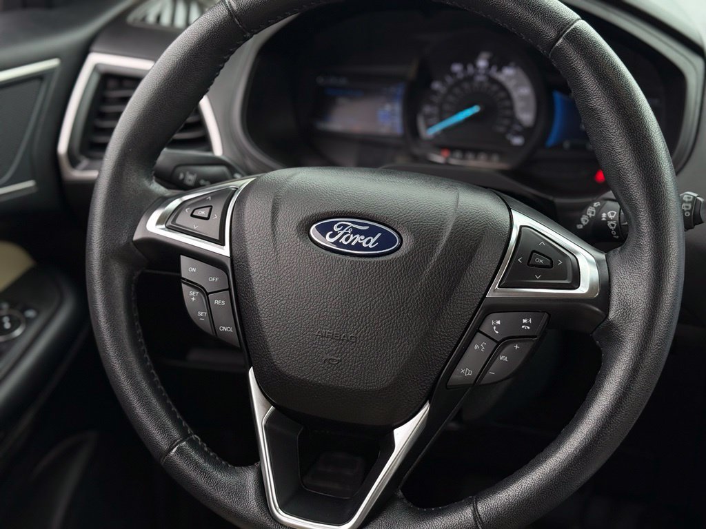 Certified 2023 Ford Edge SEL AWD/4WD image 8