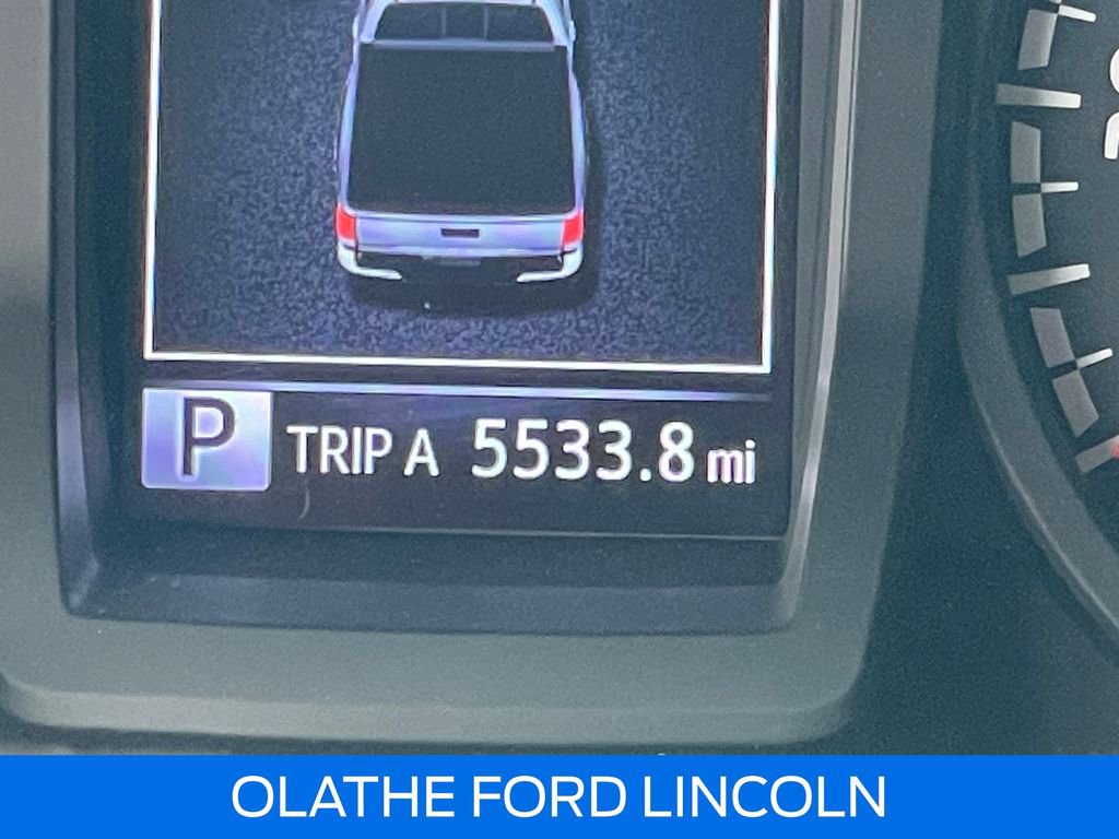 Used 2022 Toyota Tacoma SR image 16